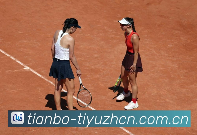 张伟丽再创辉煌 UFC格斗女王的传奇之路全纪录:最新赛事动态与深度分析 张伟丽再创辉煌 UFC格斗女王的传奇之路全纪录:最新赛事动态与深度分析